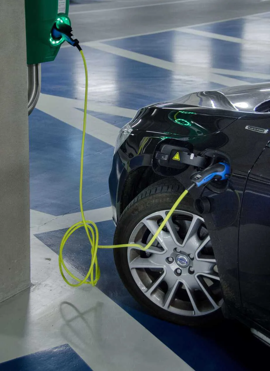 Gatineau electric vehicle towing service